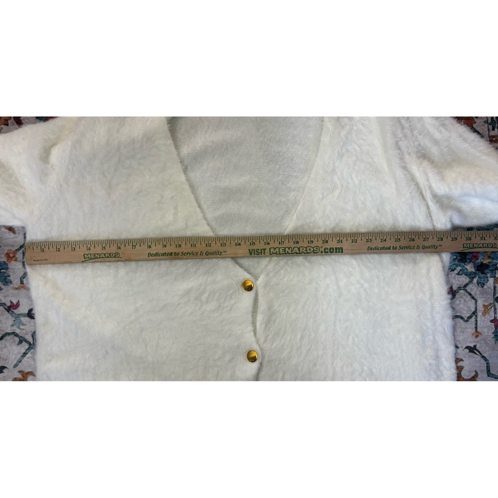 Ava & Viv Fuzzy Sweater Top Womens 4X White Long Sleeve V Neck Button Up - Picture 6 of 8